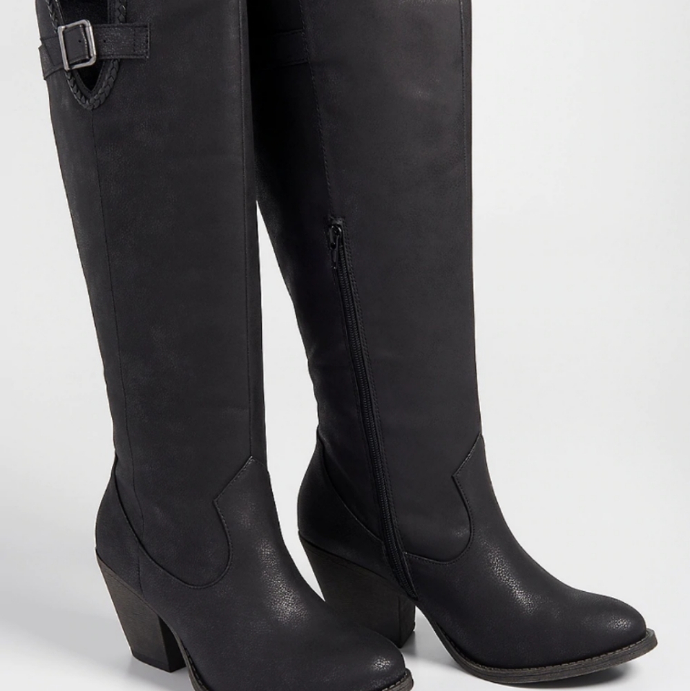 Maurice's Diana braided trim tall boot sz 9.5
